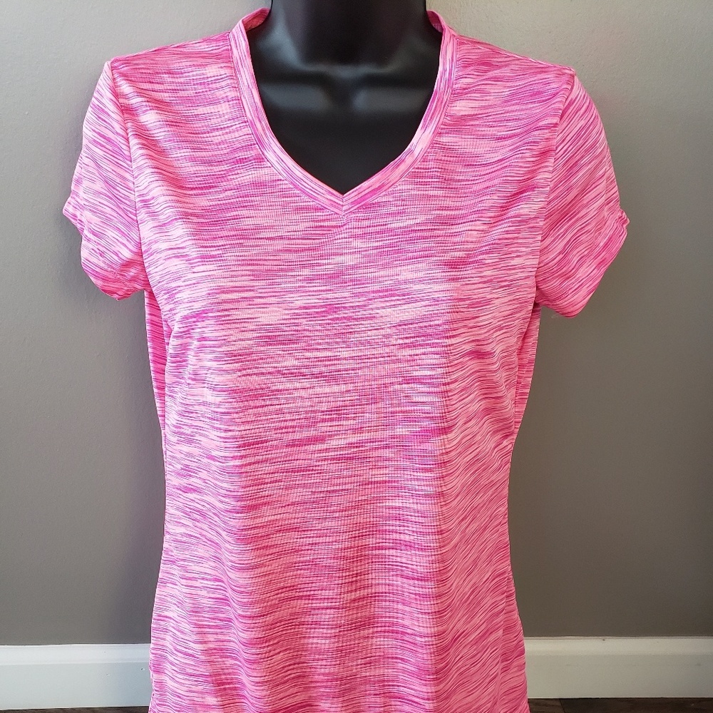 Athletic shirt